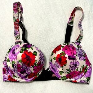 Victorias Secret Bombshell Bra